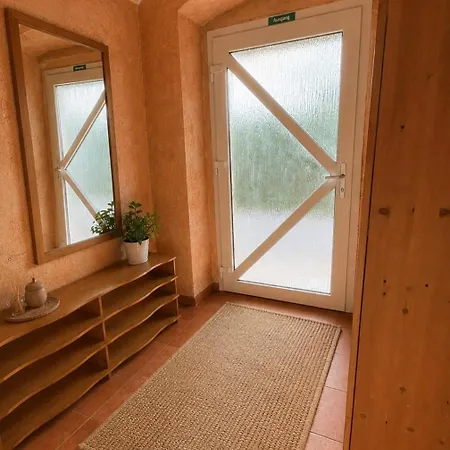 Valentin Sauna & 公寓 Burkau